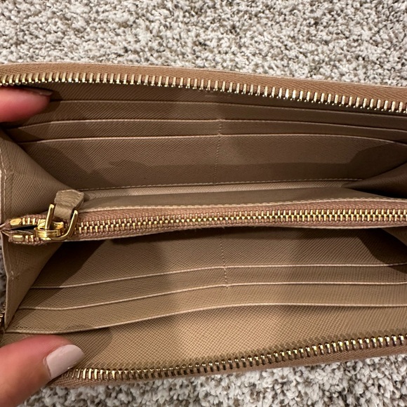Prada Zip Wallet - Picture 2 of 4